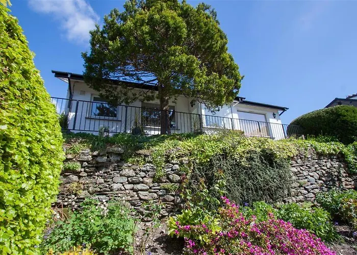 Semesterbostad Bield *